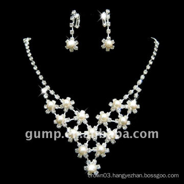 costume jewelry set